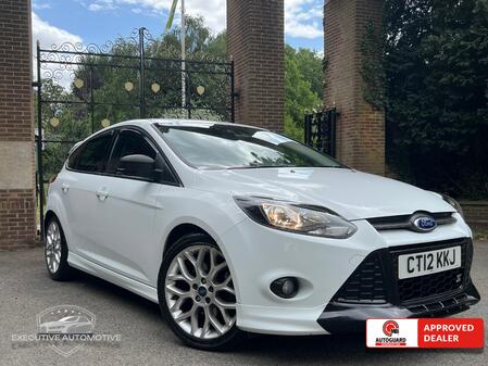 FORD FOCUS 1.6 T EcoBoost Zetec S