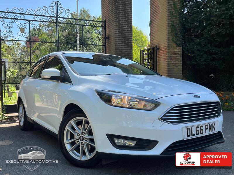 FORD FOCUS 1.0 T EcoBoost Zetec
